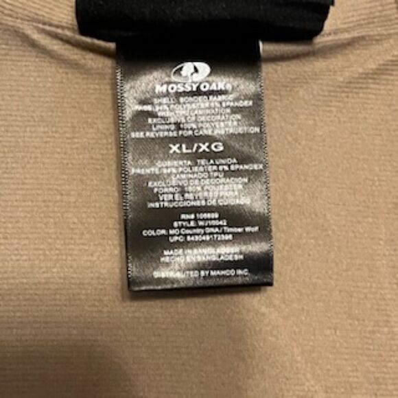 Camouflage Waterproof Hunting Jacket . Size: XL {46-48} . w/ Hoodie . Mossy Oak - Picture 4 of 5